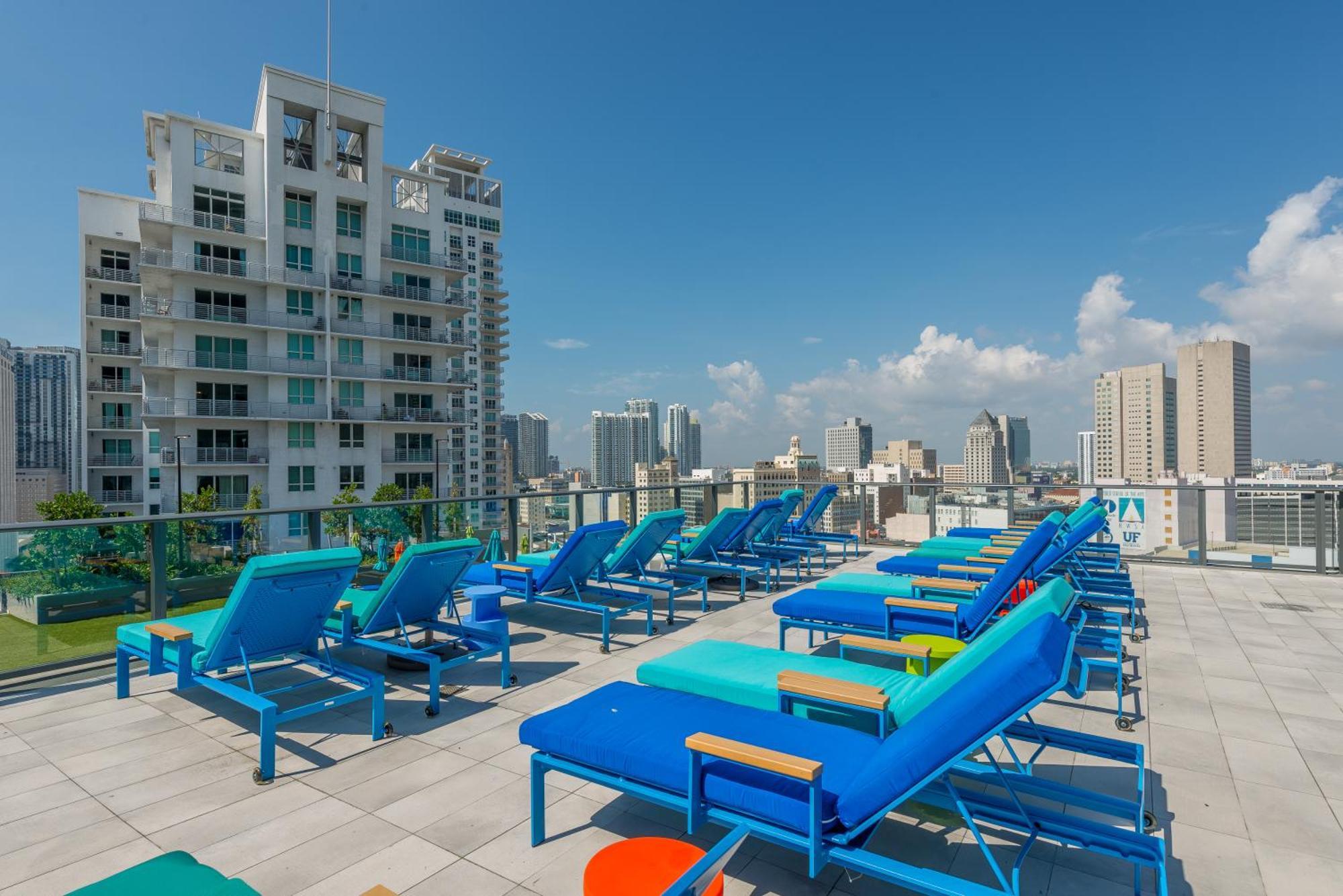Sentral Alea Miami 아파트 호텔 외부 사진